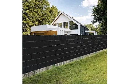 Stínící páska na plot černá – panelová 450 g/m2 + klipy