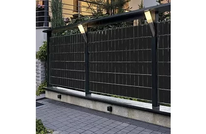 Stínící páska na plot černá – panelová 450 g/m2 + klipy