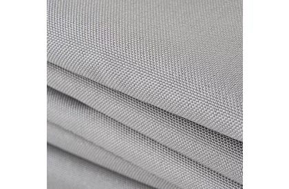 Stínící sluneční plachta trojúhelník 4 × 4 × 4 m – šedá