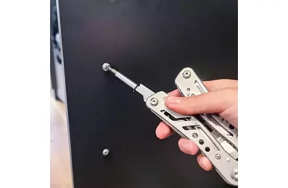 Multifunkční kleště – nástroj 13v1 + 11 bitů