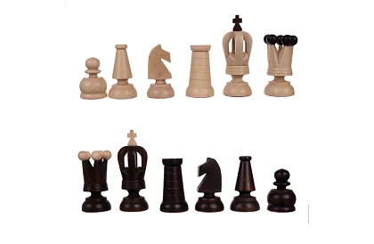 Dřevěné šachy z habru – elegantní klasika v kufříku
