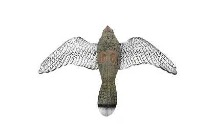 Závěsný plašič – realistický sokol