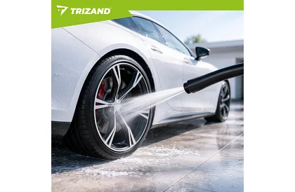 Kempingová sprcha s LCD a pumpou 8000 mAh – dobíjecí