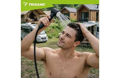 Kempingová sprcha s LCD a pumpou 8000 mAh – dobíjecí