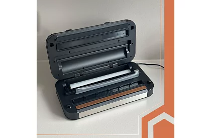 Vakuová svářečka fólií s řezačkou - 95 kPa, 125 W