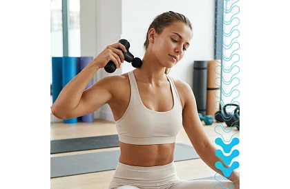 Kompaktní masážní pistole 5 režimů - Dobíjecí 2 x 2500 mAh