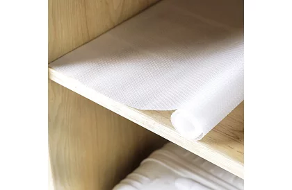 Protiskluzová podložka do šuplíků 300x50 cm