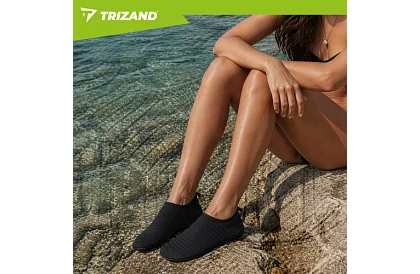 Boty do vody – protiskluzové, rychleschnoucí – černé, velikost 38