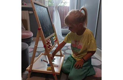 Oboustranná dřevěná tabule pro děti 6v1 + příslušenství