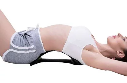 Podložka na protahování zad s akupresurními body