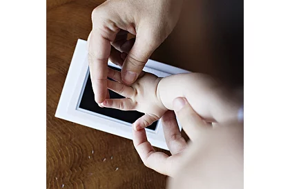 Otisk dětských rukou a nohou – Nesmaring Ink Touch