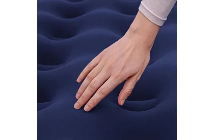 Nafukovací sametová matrace 185 × 76 × 22 cm – B67000