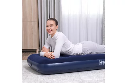 Nafukovací sametová matrace 185 × 76 × 22 cm – B67000