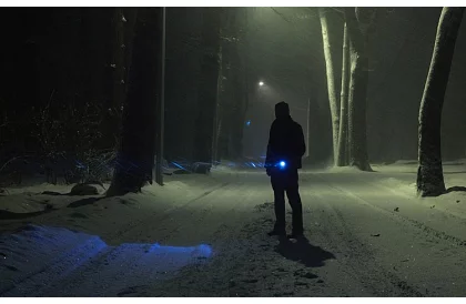 CREE LED T6 baterka – nabíjecí taktická svítilna s USB nabíjením
