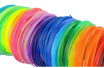 PLA filamenty do 3D pera 30 × 5 m – sada 30 barev včetně svítících