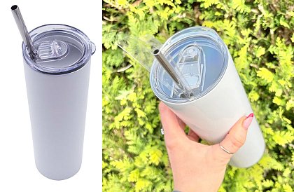 Cestovní termokelímek s brčkem 590 ml – minimalistický bílý