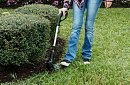 Přenosná nabíjecí sekačka na trávu - krásný trávník bez námahy