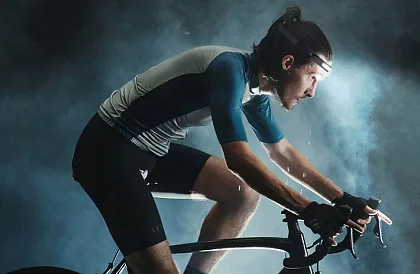 Nabíjecí COB LED čelovka se senzorem pohybu 2v1 – Head Lamp