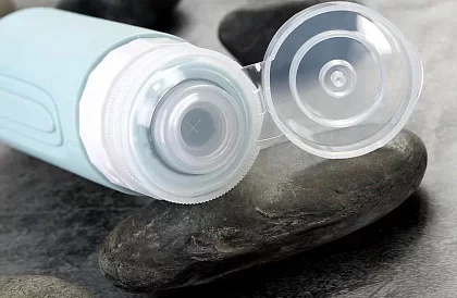 Cestovní lahvičky do letadla na kosmetiku - sada s taštičkou