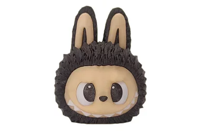 Labubu pokladnička – opakovaně vysypávací, s pohyblivýma očima