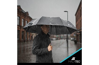 Velký skládací větruodolný deštník Malatec – rychlé otevírání