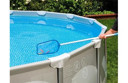 Síť na čištění bazénu