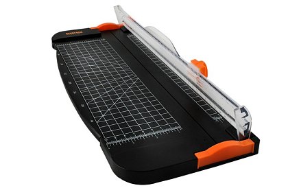 Řezačka na papír – gilotina/trimer