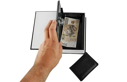 Trezor – krabička ukrytá v knize 18 × 11,5 cm