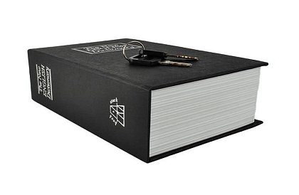 Trezor – krabička ukrytá v knize 18 × 11,5 cm