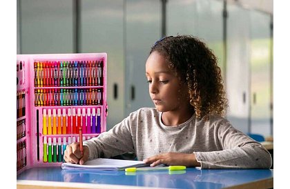 Výtvarná malířská sada v kufru – 168 dílků, růžová