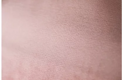 Dřevěná dětská houpačka – růžová