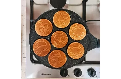 Pánev na lívance se smajlíky - 26 cm