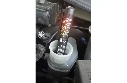 LED tester brzdové kapaliny