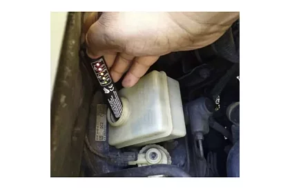 LED tester brzdové kapaliny