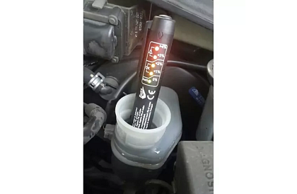 LED tester brzdové kapaliny