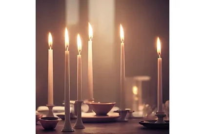 Bílá kuželová svíčka 24,5x2,3 cm – sada 40 ks