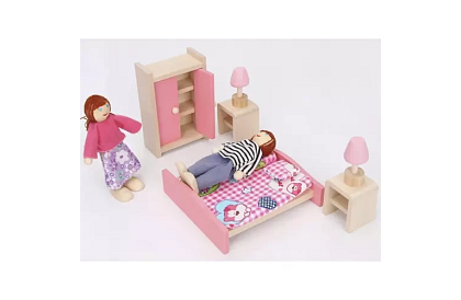 Dřevěné panenky do dětských domečku – 7 ks