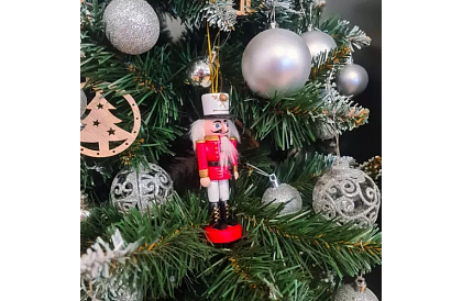 Set dřevěných louskáčků – Vánoční dekorace 5 ks