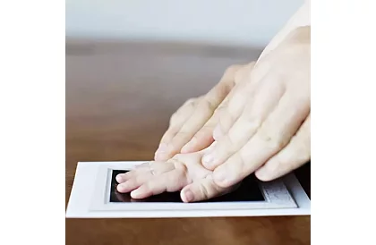 Otisk dětských rukou a nohou - Nesmaring Ink