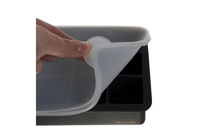 Silikonová forma na led s víčkem – ledník na 15 kostek ledu