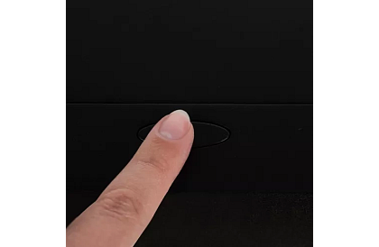 Vestavná výklopná zásuvka 2x 220V + 2x USB – černá