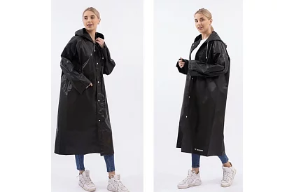 Silná černá oversize pláštěnka