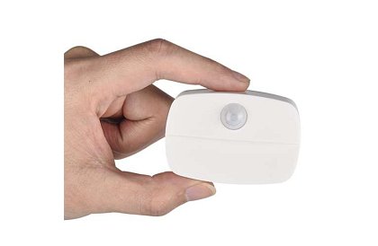 LED bezdrátové světlo se senzorem pohybu