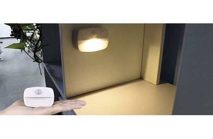 LED bezdrátové světlo se senzorem pohybu