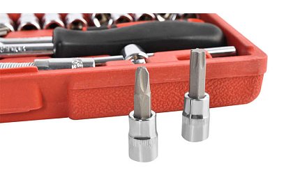 Gola sada 46 dílů nářadí v boxu