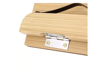 Dřevěný stojan pro knihu a notebook