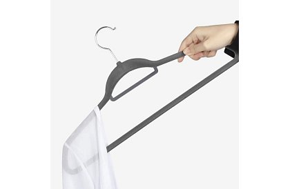 Sametová ramínka na oděvy – dvojitá - sada 20 ks