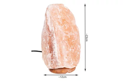 Solná lampa s nastavitelnou intenzitou světla