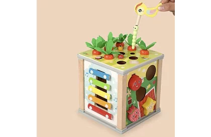 Dřevěná smyslová a vzdělávací kostka