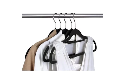 Sametové ramínka na oděvy - 20 ks - černé